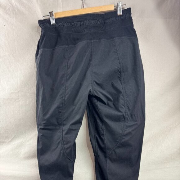 Lululemon dance studio Mid Rise Pant Black - Picture 2 of 7